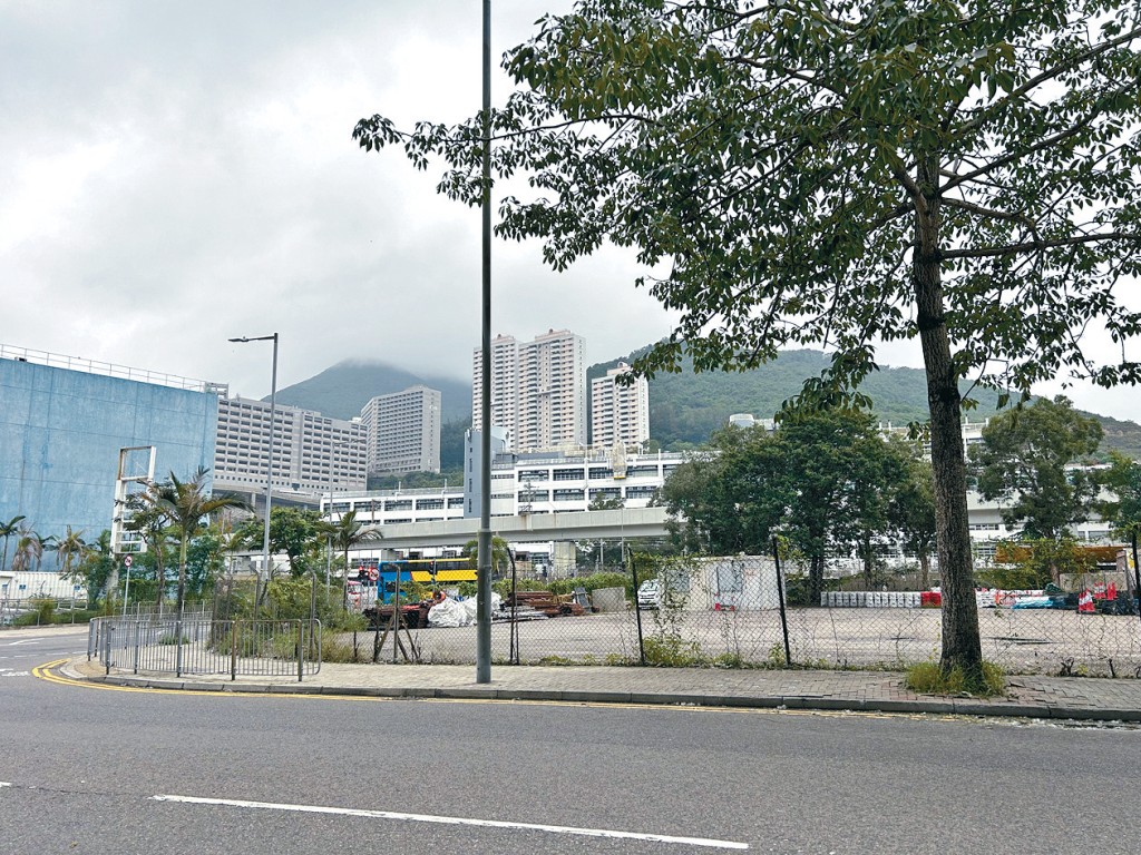 政府擬在柴灣盛泰道及常茂街交界用地興建聯用綜合大樓。