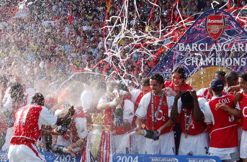 阿仙奴對上一次在英超取得冠軍,是2003/04球季不敗封王。美聯社 阿仙奴對上一次在英超取得冠軍,是2003/04球季不敗封王。美聯社