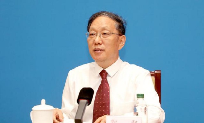 郭熙提出香港在法律上明确普通话与简化字的地位、将普通话教育适度融入考评体系等具体建议。网上图片