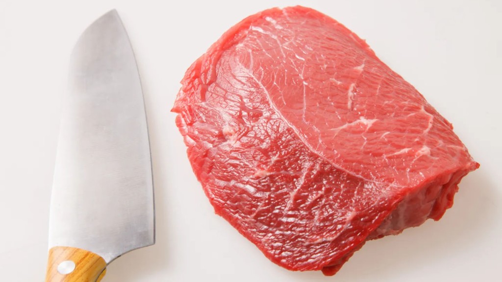 有專家講解如何辨別真假牛肉。 網圖