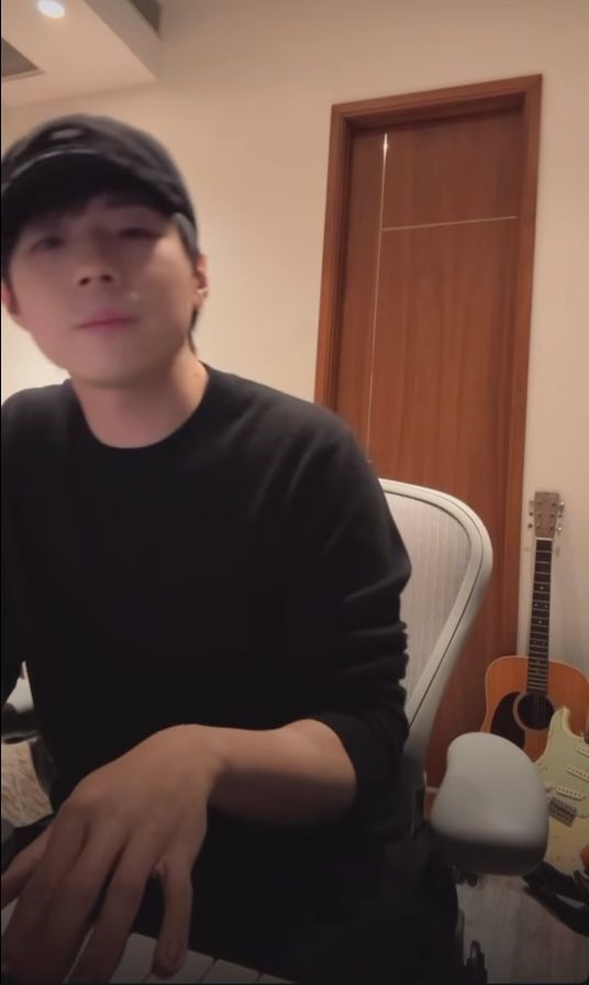 Ian透露本年7月份是個人演唱會的大日子。 Ian透露本年7月份是個人演唱會的大日子。