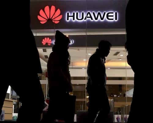 因美国对华为禁令，美资代工厂伟创力已经停产两个月，目前更准备撤出长沙。  AP