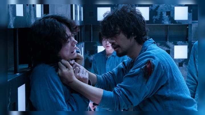 日片《死亡立方》大玩密室逃脱。