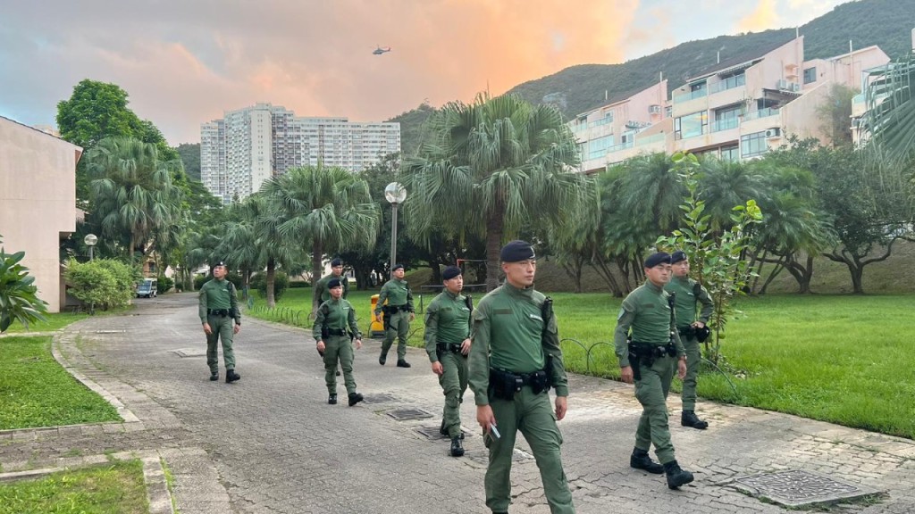 警方多部門大嶼山打擊爆竊 海陸空巡邏高危地點。