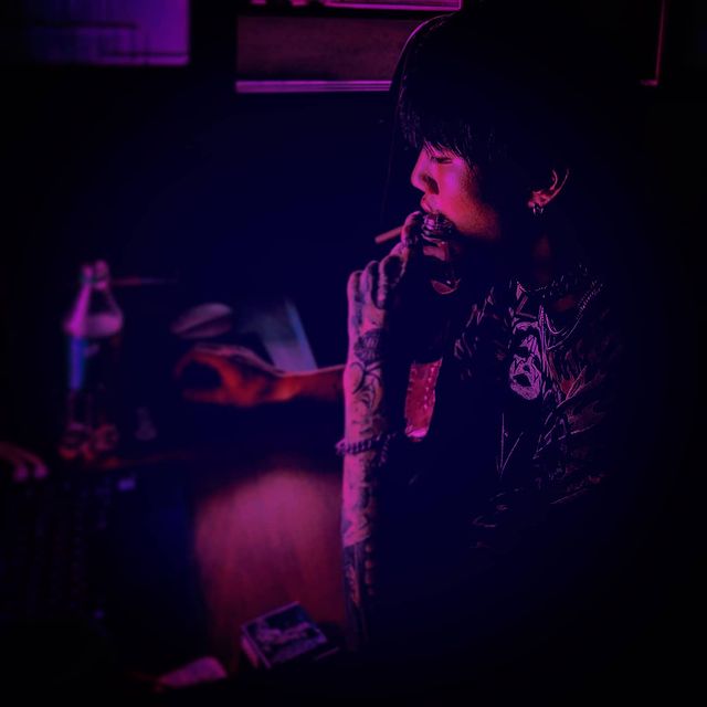 尹炳浩憑人氣節目《高等Rapper》中人氣急升。