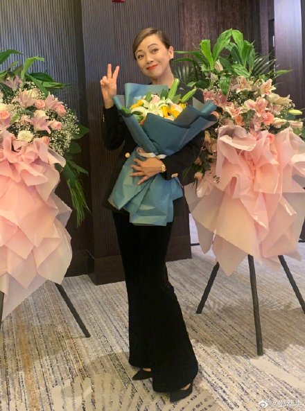 雯女日前完成新劇《我們的當打之年》拍攝。