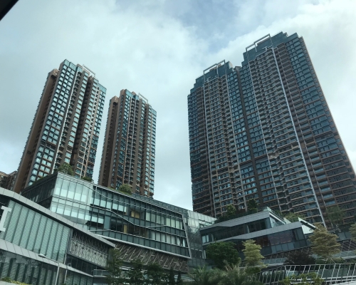 元朗Grand YOHO高層以980萬成交，呎價18882元。