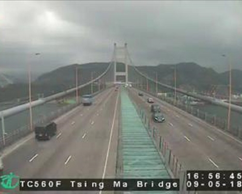 青馬大橋。
