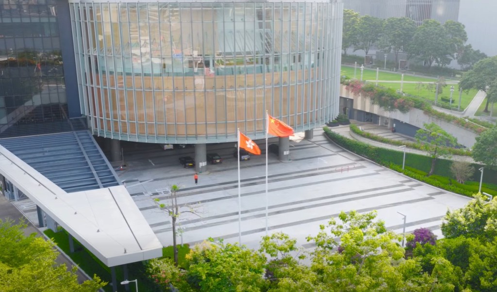 李慧琼表示 ,立法會定當與特區政府攜手同行,讓五年規劃的種子深根固本,使香港高質量發展的樹苗茁壯成長。李慧琼fb影片截圖 李慧琼表示 ,立法會定當與特區政府攜手同行,讓五年規劃的種子深根固本,使香港高質量發展的樹苗茁壯成長。李慧琼fb影片截圖