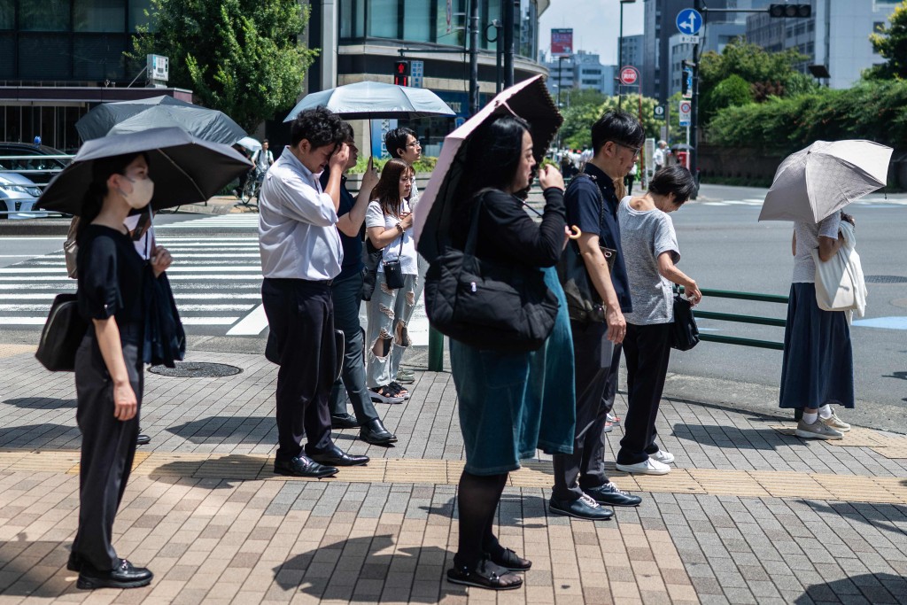 今年夏天單是東京23區內因中暑死亡的人數已迅速上升至66人。法新社