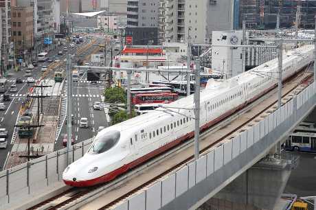 西九州新幹線開通，令九州自由行之旅更見便捷。