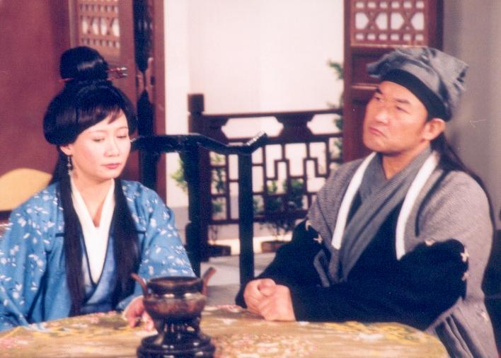 梁家仁曾演出亞視劇《女俠丁叮噹》。