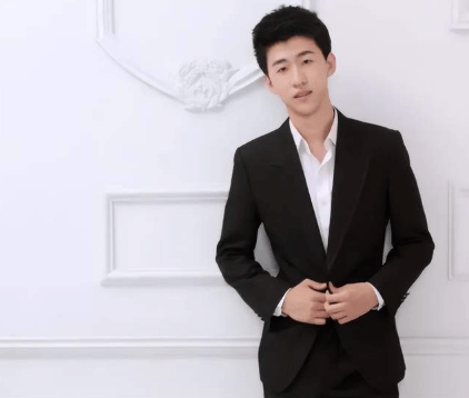 加拿大警方懷疑張天一已經逃至中國。奇事簿 加拿大警方懷疑張天一已經逃至中國。奇事簿