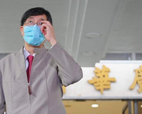 袁國勇指院內感染有病人除下口罩有大關係。