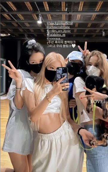 BlackPink跟粉絲分享迎來出道5周年。