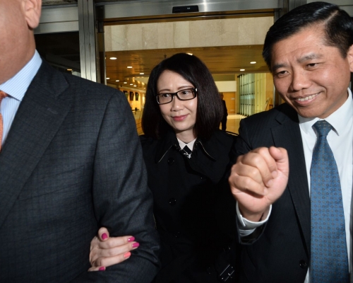 花旗銀行客戶關係經理麥倩筠（中）。