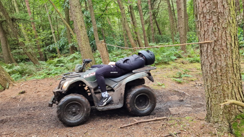 Quad Biking就是蔡思貝所參加的活動，10歲以上可參加。