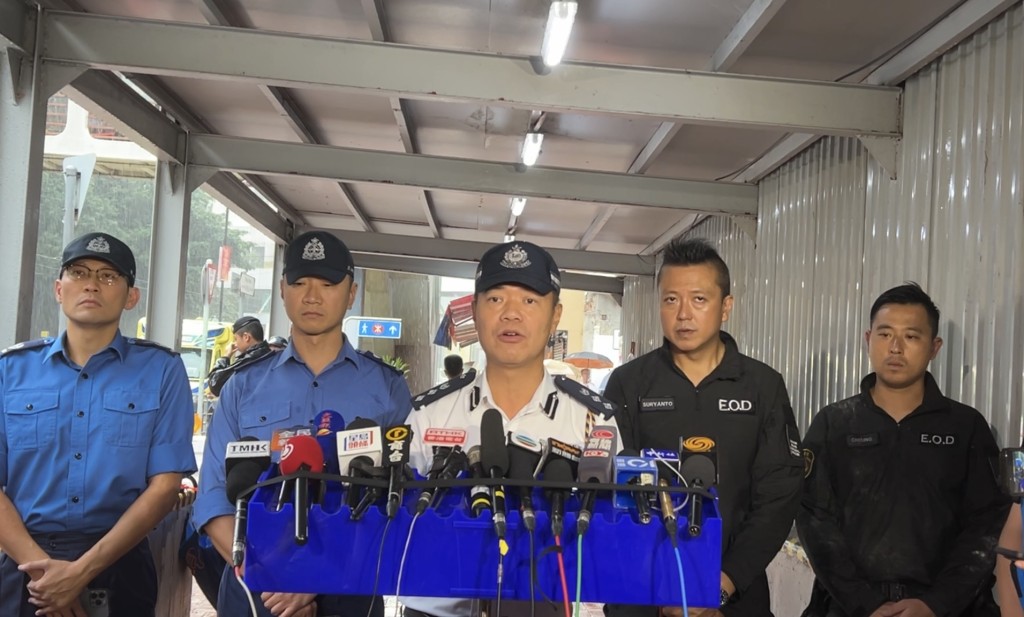 各部門官員會見傳媒講述行動詳情。