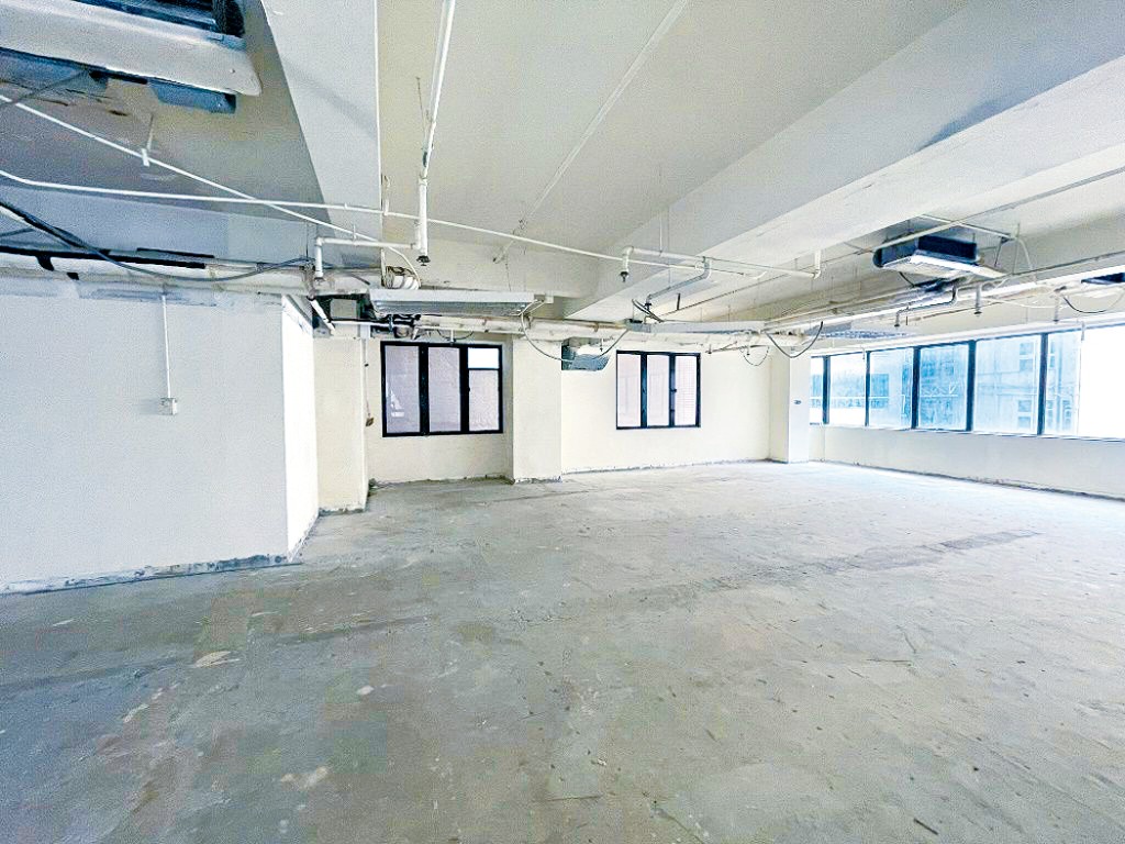 上環南島商業大廈全層放售，意向呎價7500元。