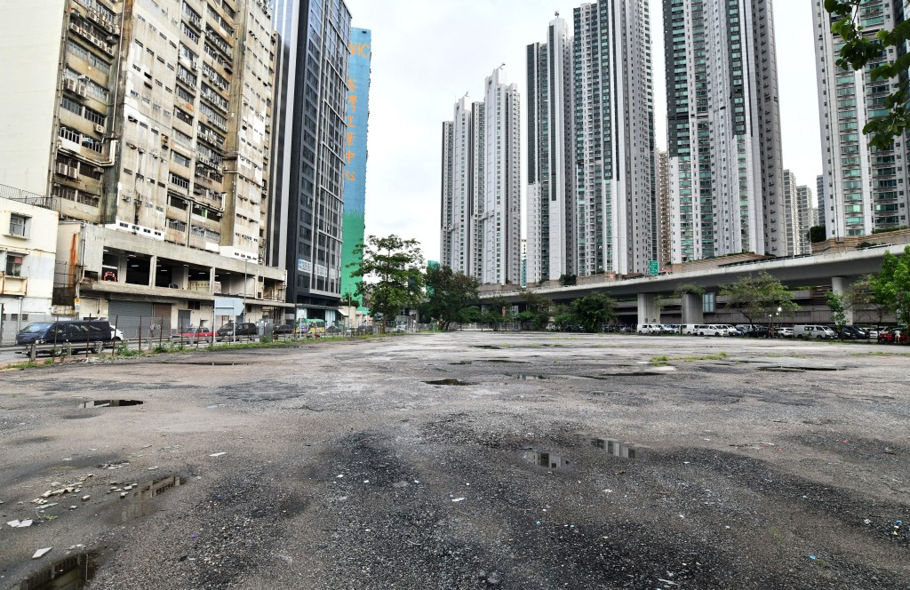 荃灣永順街地皮住宅樓面涉約42.08萬方呎。 荃灣永順街地皮住宅樓面涉約42.08萬方呎。