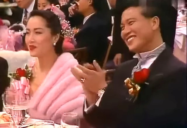 1992年，恬妞与万梓良举行盛大婚礼。