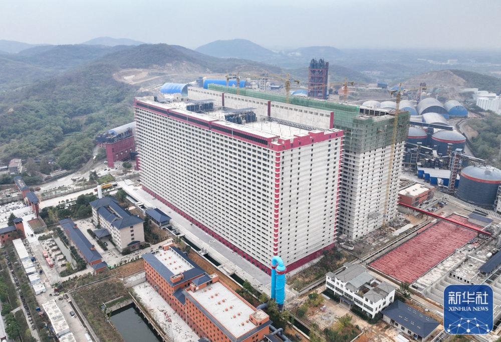 湖北省鄂州市的26層養豬大樓。新華社