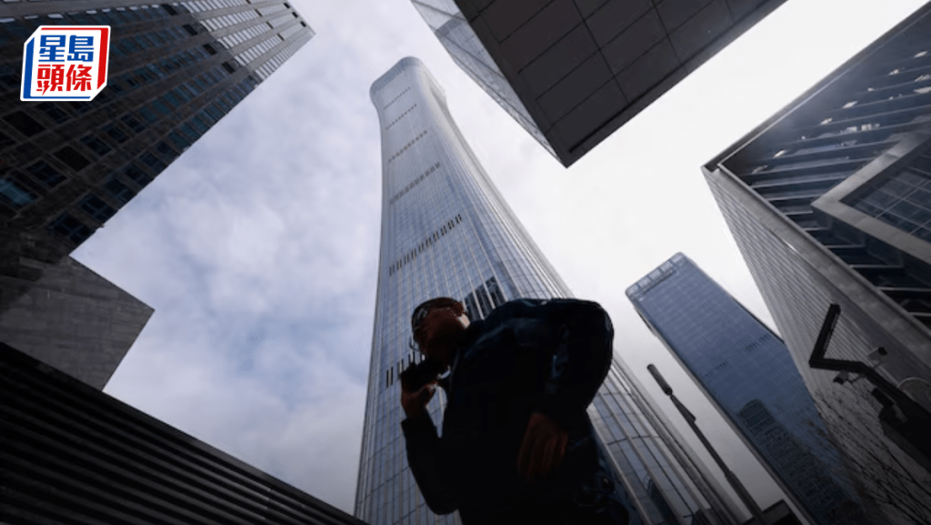 內地投資者尋海外炒股替代方法 應對中證監行動 有投資者先沽為敬