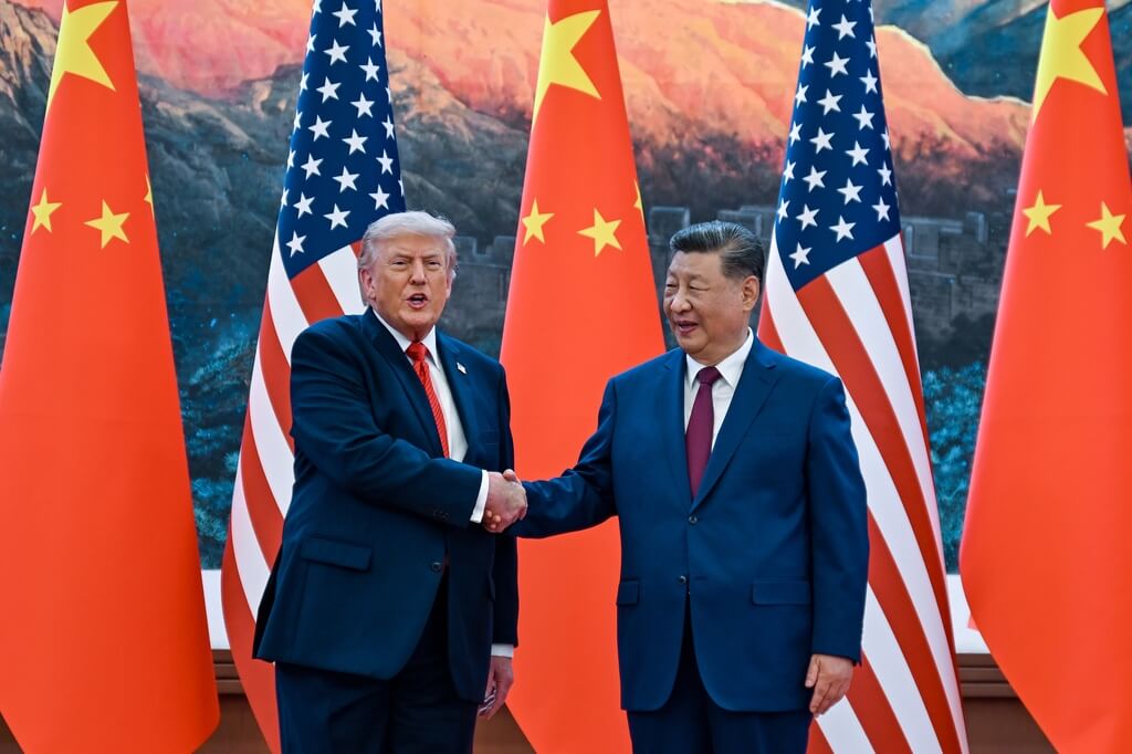 特朗普表示將以國宴款待習近平。美聯社
