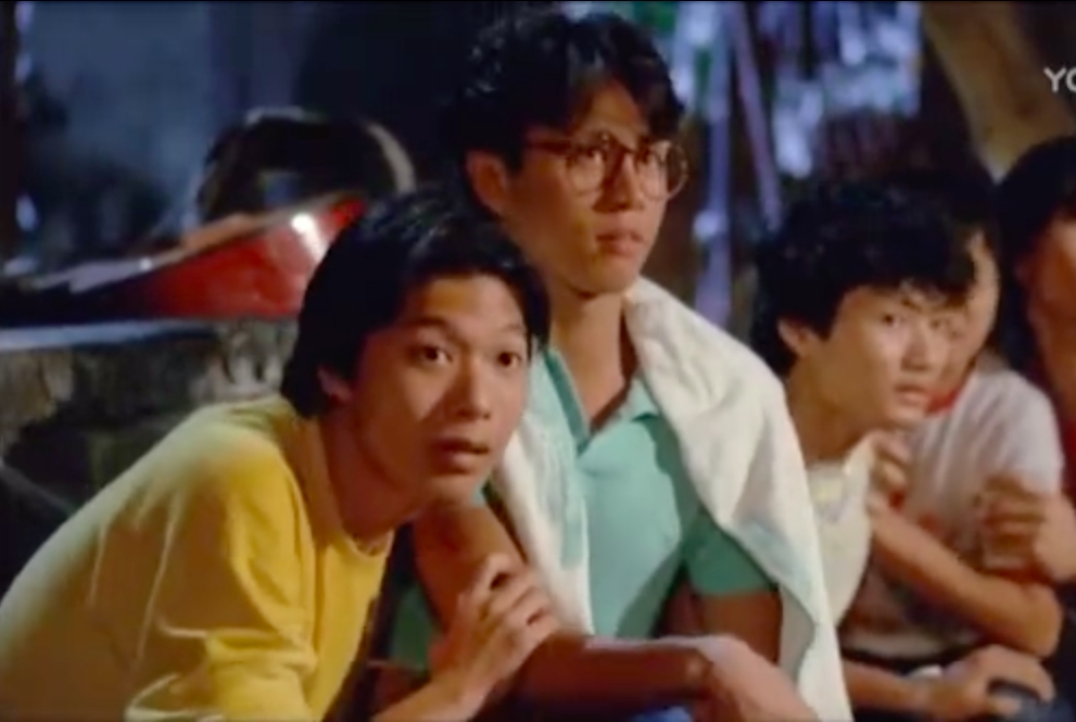 鄧炳強當時在戲中身穿黃色上衣。網上影片截圖