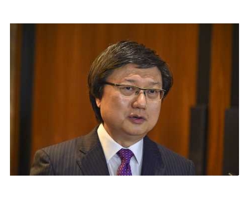 由林奮強持有的帝柏海灣複式單位以7萬元租出,低市價約一成。