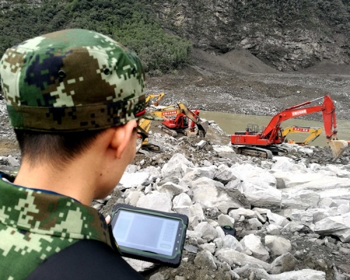 当地受损光缆和中断基站已全面恢复。新华社
