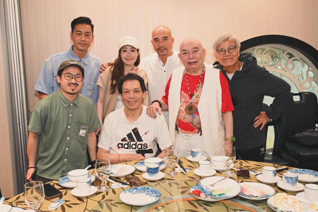 李健仁亦有出席。 李健仁亦有出席。