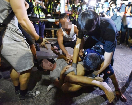 在福康街小巴站位置發生打鬥事件。