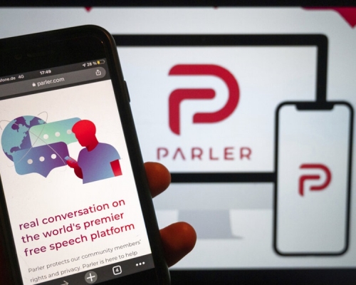蘋果公司容許社交應用程式Parler重新上架。AP