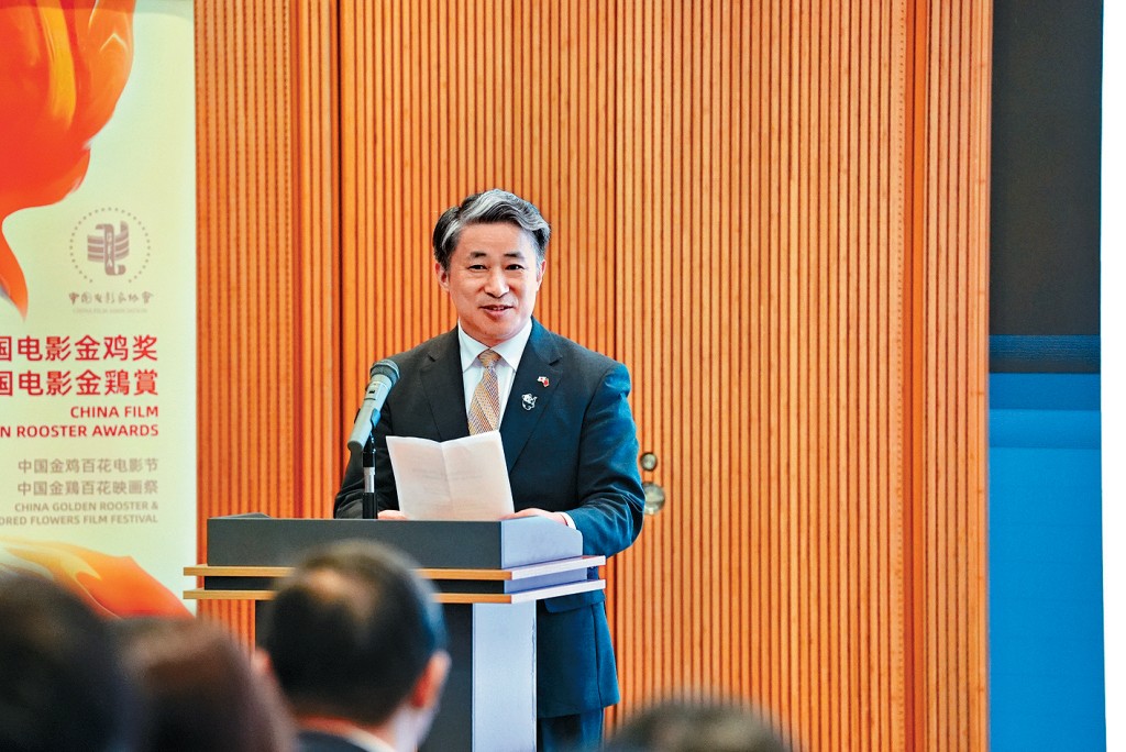 中國駐大阪總領事薛劍發帖回應日本首相高市早苗涉台言論,引發爭議。 中國駐大阪總領事薛劍發帖回應日本首相高市早苗涉台言論,引發爭議。