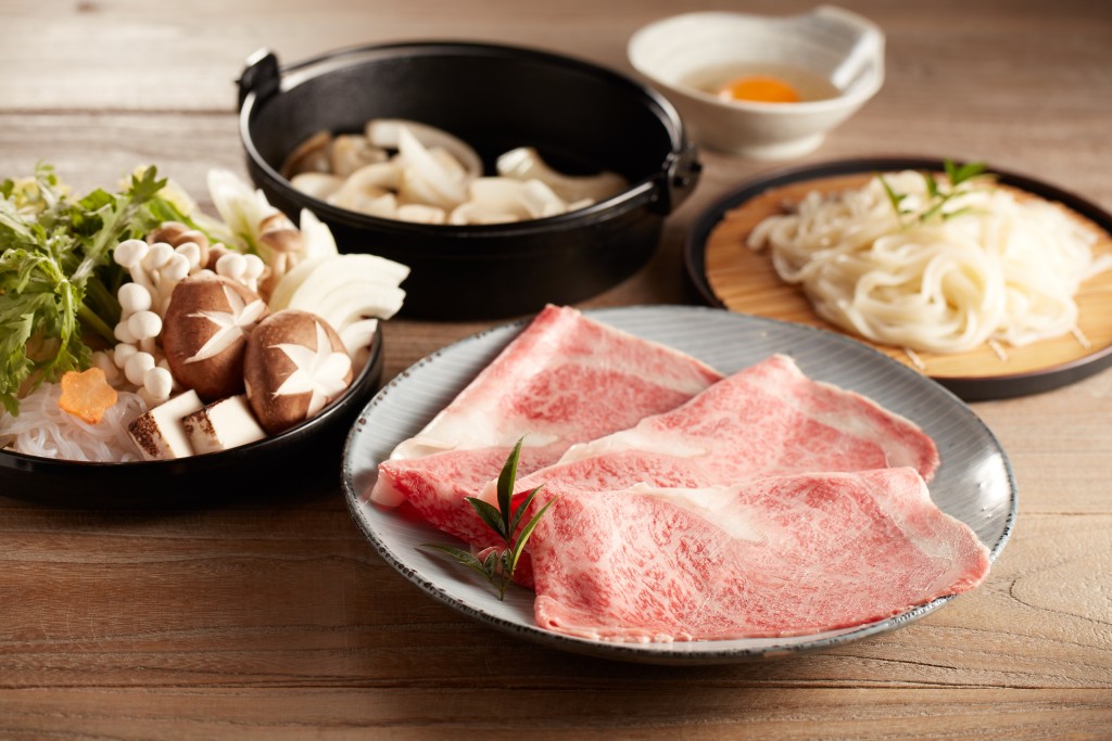 锅处Hana主打寿喜烧和涮涮锅——锅处Hana 和牛放题