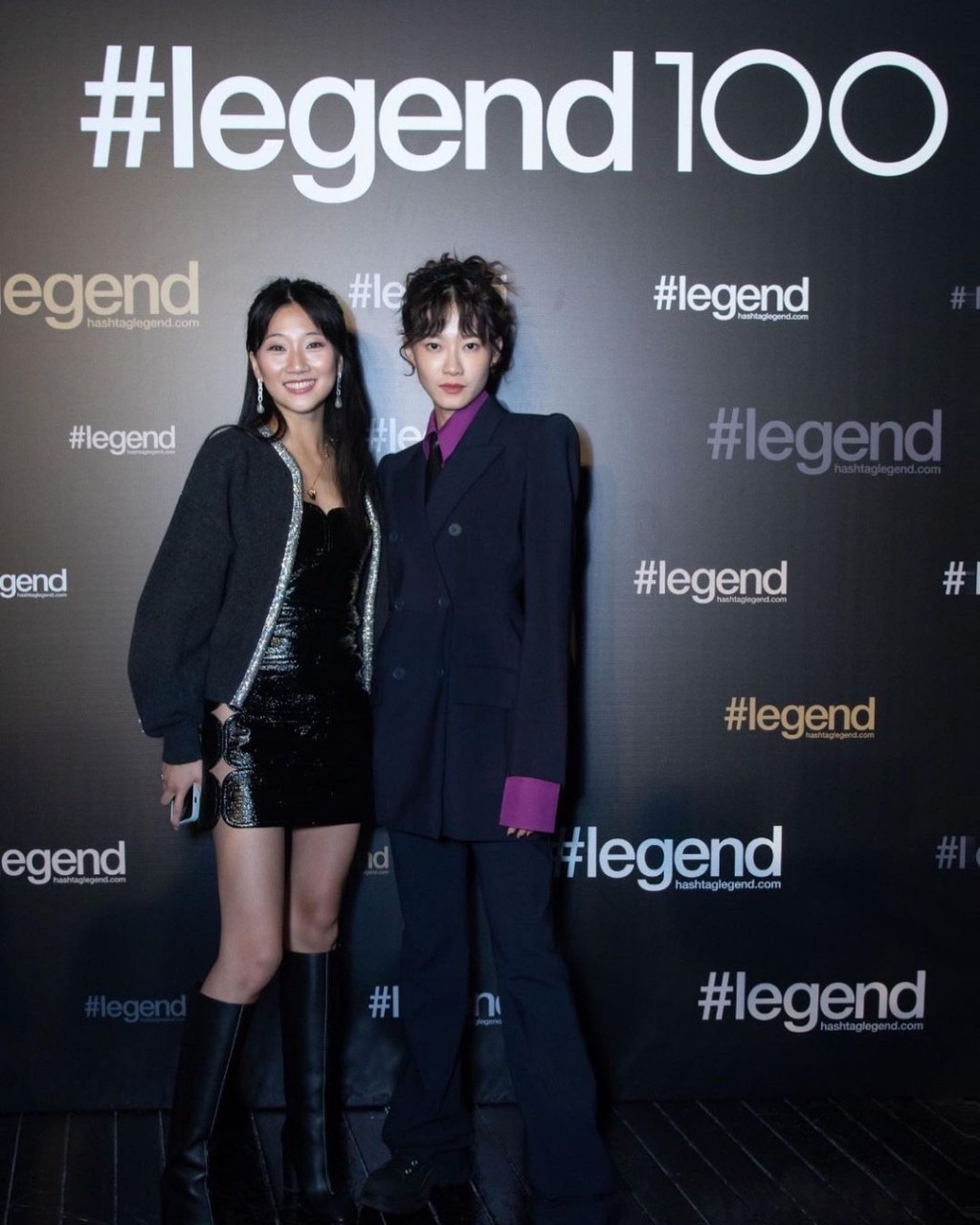 郑瑶（左）现为时装杂志担任编辑总监。