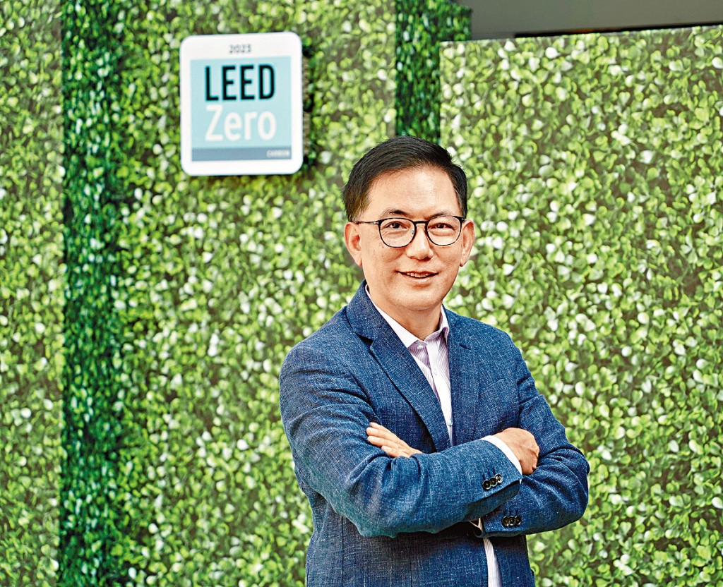 王国龙解释，减持领展是基于个人财务需要，并非看淡公司前景。