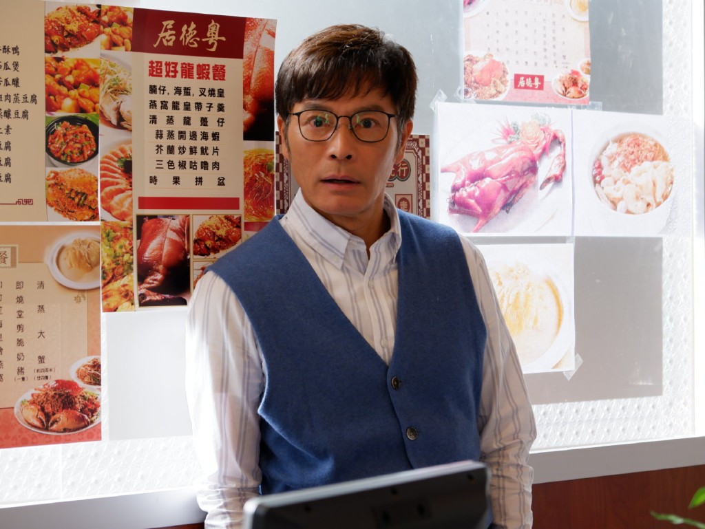 郭晋安去年的《回归》演技备受肯定，但略显老态。