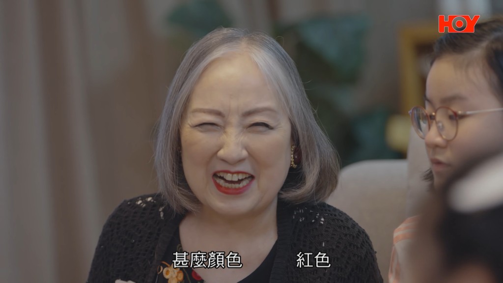 盧宛茵與孫兒們上節目開懷大笑。 盧宛茵與孫兒們上節目開懷大笑。