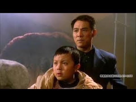 謝苗童星出身,曾於《結爸爸的信》和《洪熙官之少林五祖》中演李連杰的兒子。 謝苗童星出身,曾於《結爸爸的信》和《洪熙官之少林五祖》中演李連杰的兒子。