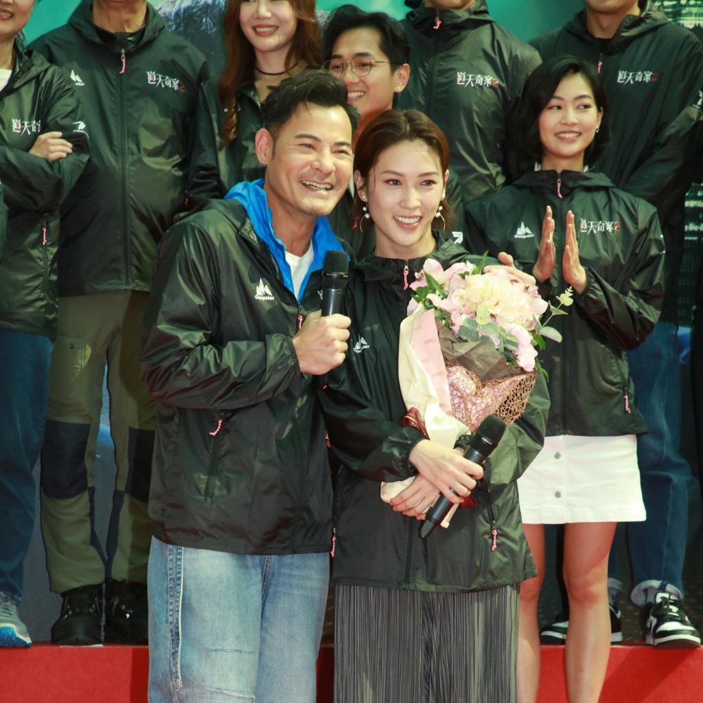 早前黄智贤与蒋祖曼出席TVB剧《逆天奇案2》的宣传活动。