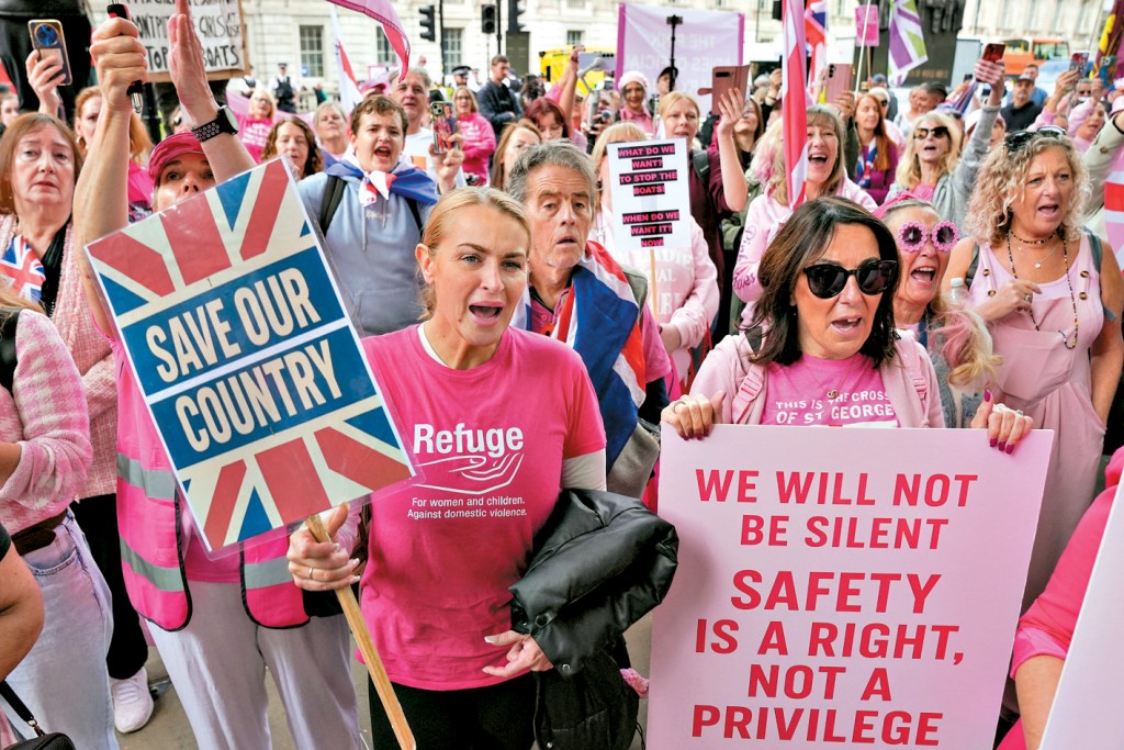 上月倫敦有女性團體舉行「粉紅抗議」，反對大規模移民。