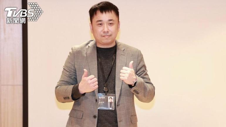 小彬彬近日傳出骨頭嚴重壞死。(TVBS新聞網圖片) 小彬彬近日傳出骨頭嚴重壞死。(TVBS新聞網圖片)