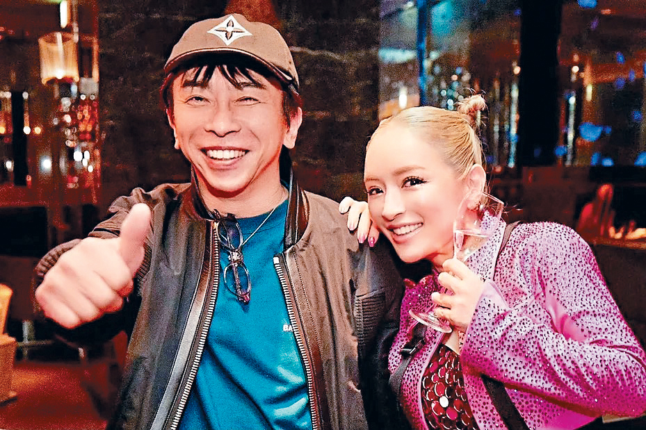 步姐舊愛松浦勝人為步姐上海演出被取消發表感受。