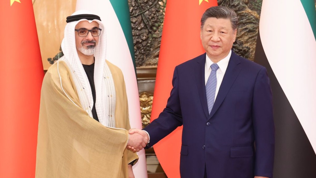 國家主席習近平在北京會見來華進行訪問的阿聯酋阿布扎比王儲哈立德。中新社