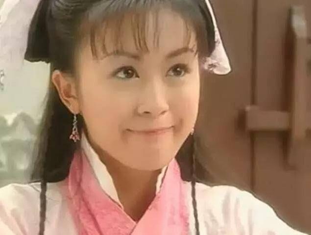 唐宁童星出身，曾演出过不少TVB剧集。