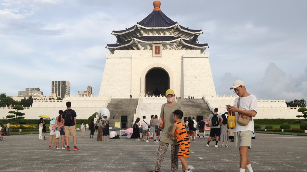 台灣新冠疫情持續放緩。AP