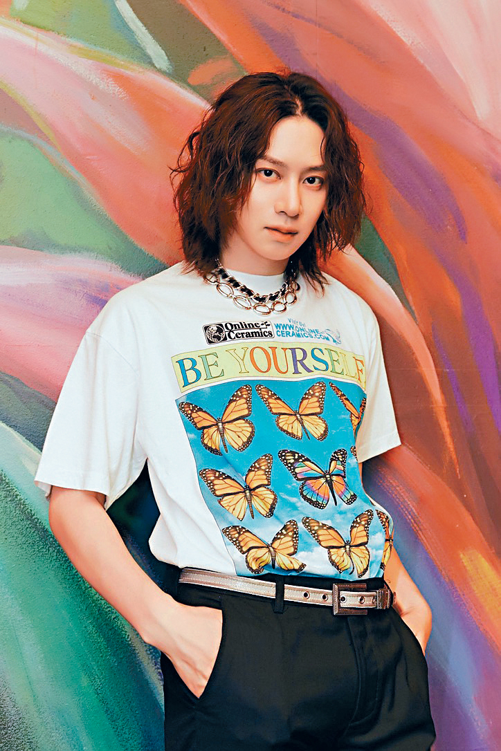希澈被指帶NCT師弟楷燦及Johnny到日本夜場玩,他即否認。