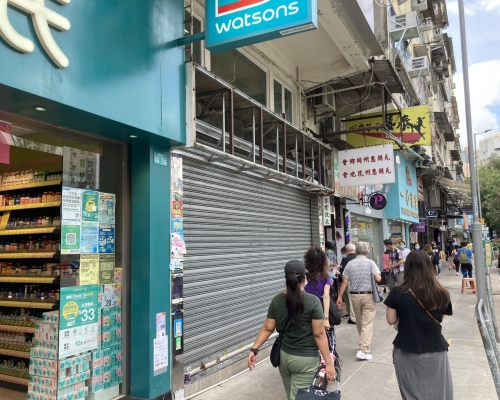 元朗福德街地鋪獲零售商以10萬元承租,租金急挫逾4成。